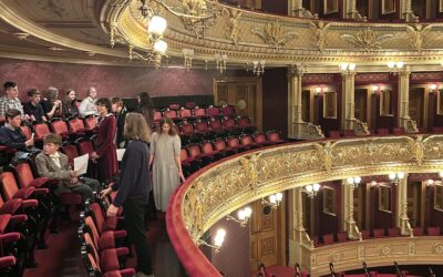 Rok 1883. Národní divadlo znovu otevírá. A co se bude hrát? 🎭